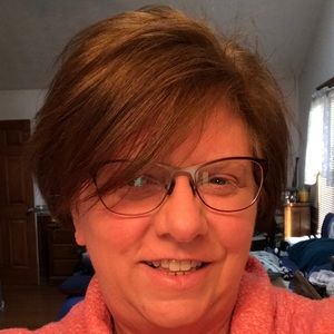 Meet your Posher, Anita